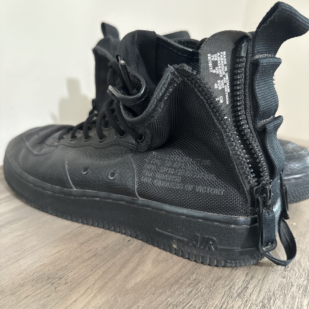 Nike SF Air Force 1 Mid Basketball Shoes AB3 Black Leather AJ0424-003 Size 7Y